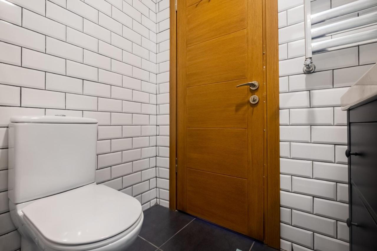 Flat With Balcony Near Bull Statue In Kadikoy Apartment อิสตันบูล ภายนอก รูปภาพ